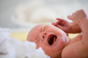 colic-crying-baby-1